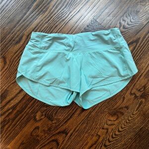 Lululemon Athletica 2.5inch Speed Up shorts